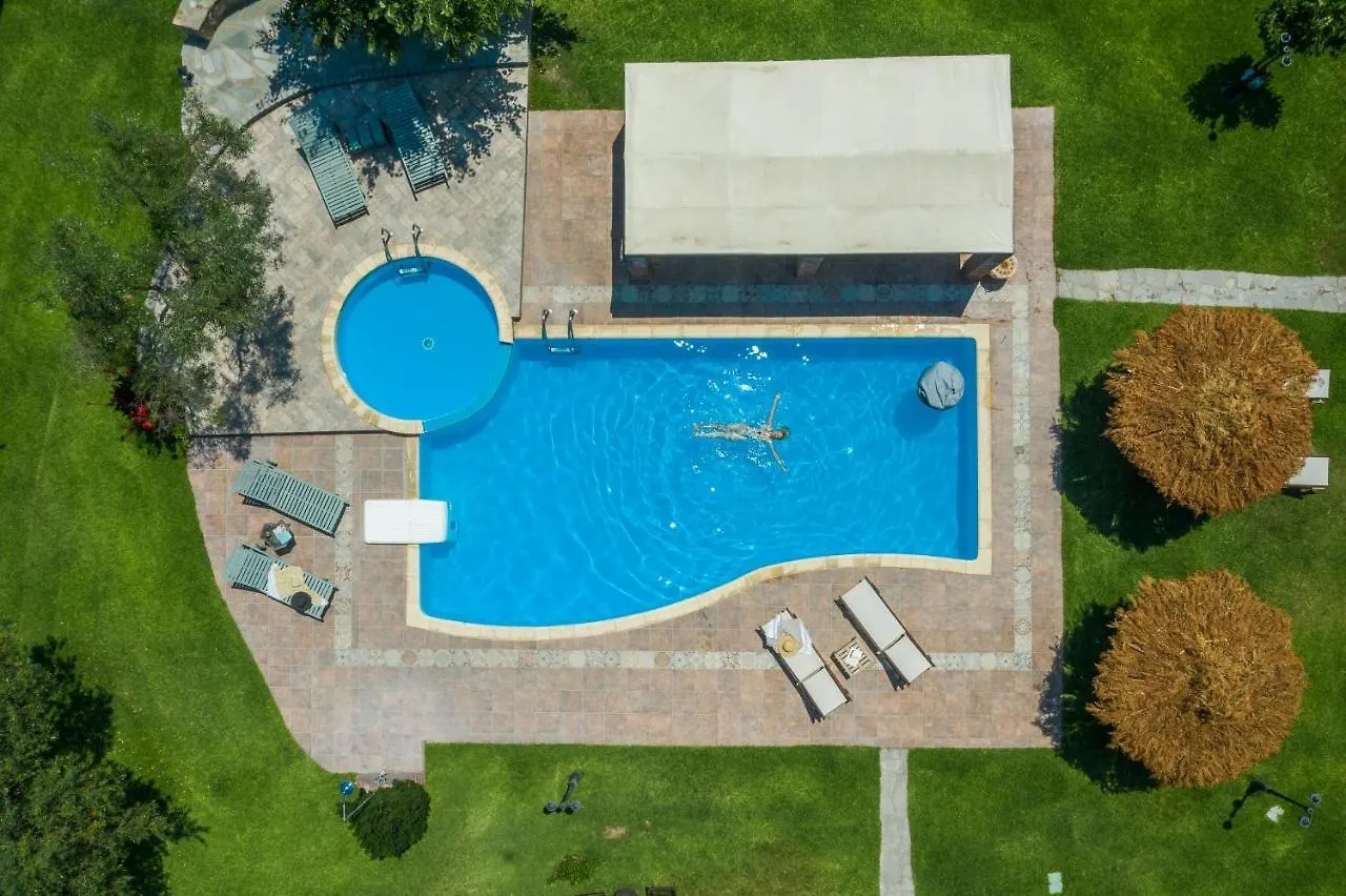 Ta Petrina Apartment Vourvourou