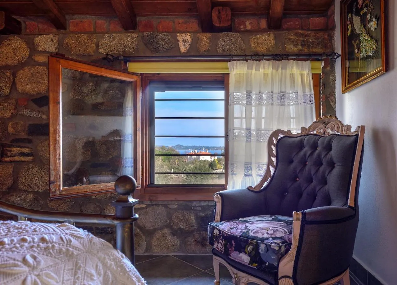 Ta Petrina Apartment Vourvourou Greece