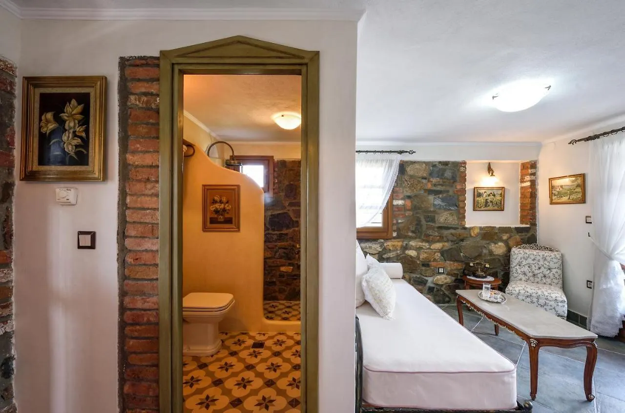Ta Petrina Apartment Vourvourou 0*,